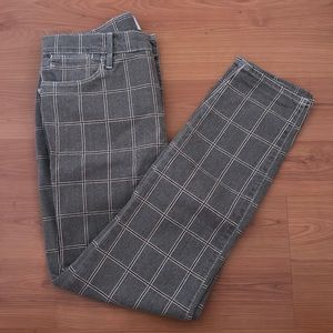 Selling plaid skinny jeans from frame denim , size 27.